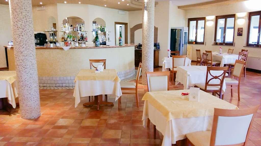 Sangano Hotel San Giorgio מסעדה תמונה